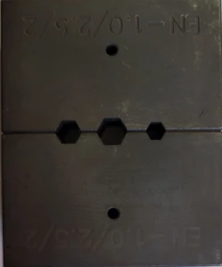 Matryca do tulejek 2 mm - M8431-2  (3 w 1)